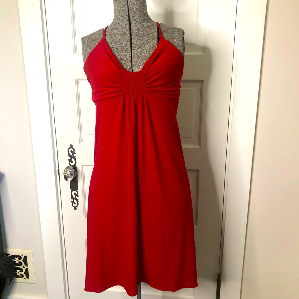 Stretchy backless little red dress